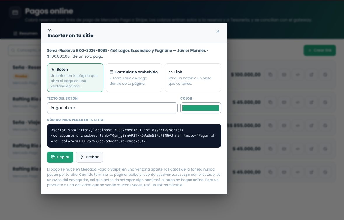 Ventana Insertar en tu sitio con las opciones Botón, Formulario embebido y Link y el código para copiar